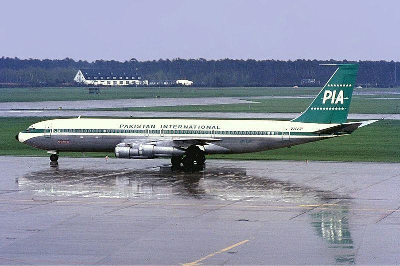 飛行機ネタ・60年続く血脈のB707(8月24日 曇り 27℃): CRECHANの