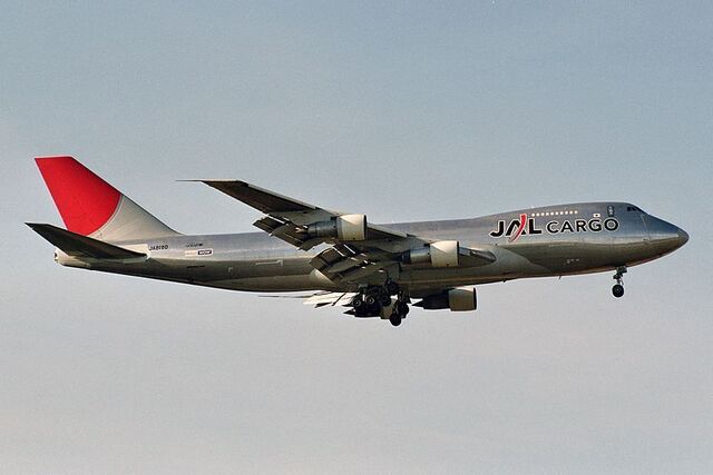 飛行機ネタ 空を変えてしまったB747初期型(12月18日 曇りのち